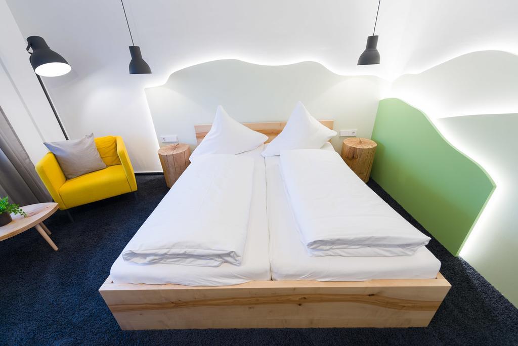 Hotel Rhoenhof Huenfeld Luaran gambar