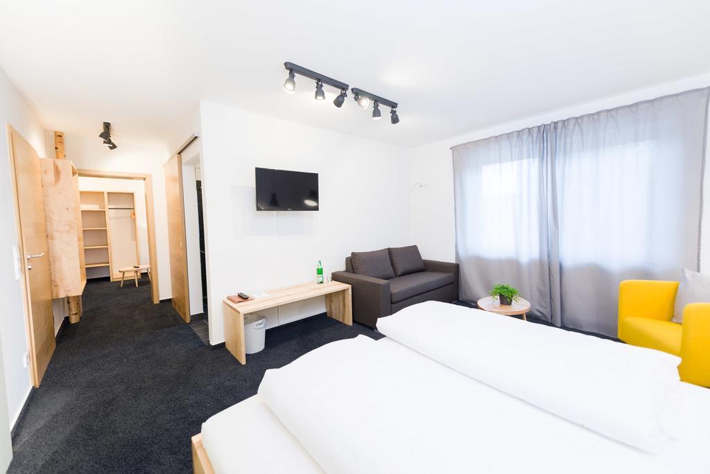 Hotel Rhoenhof Huenfeld Luaran gambar